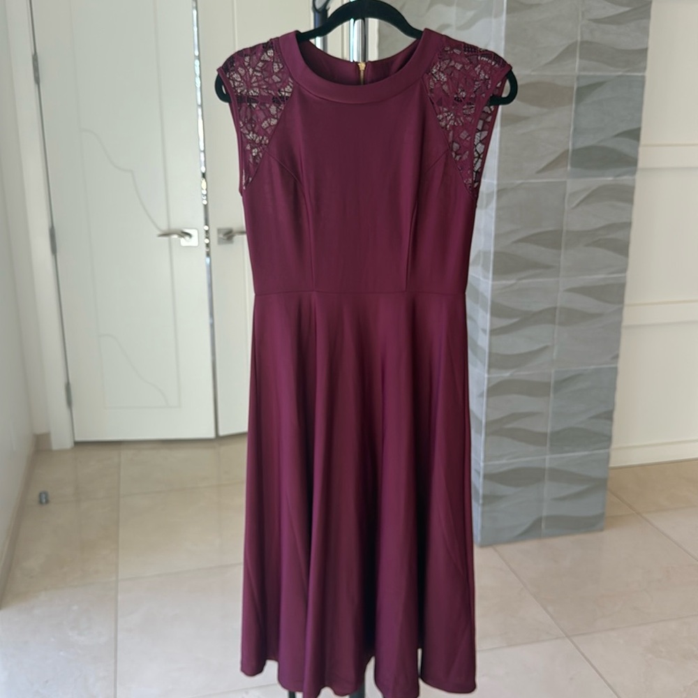 NWT burgundy midi dresss